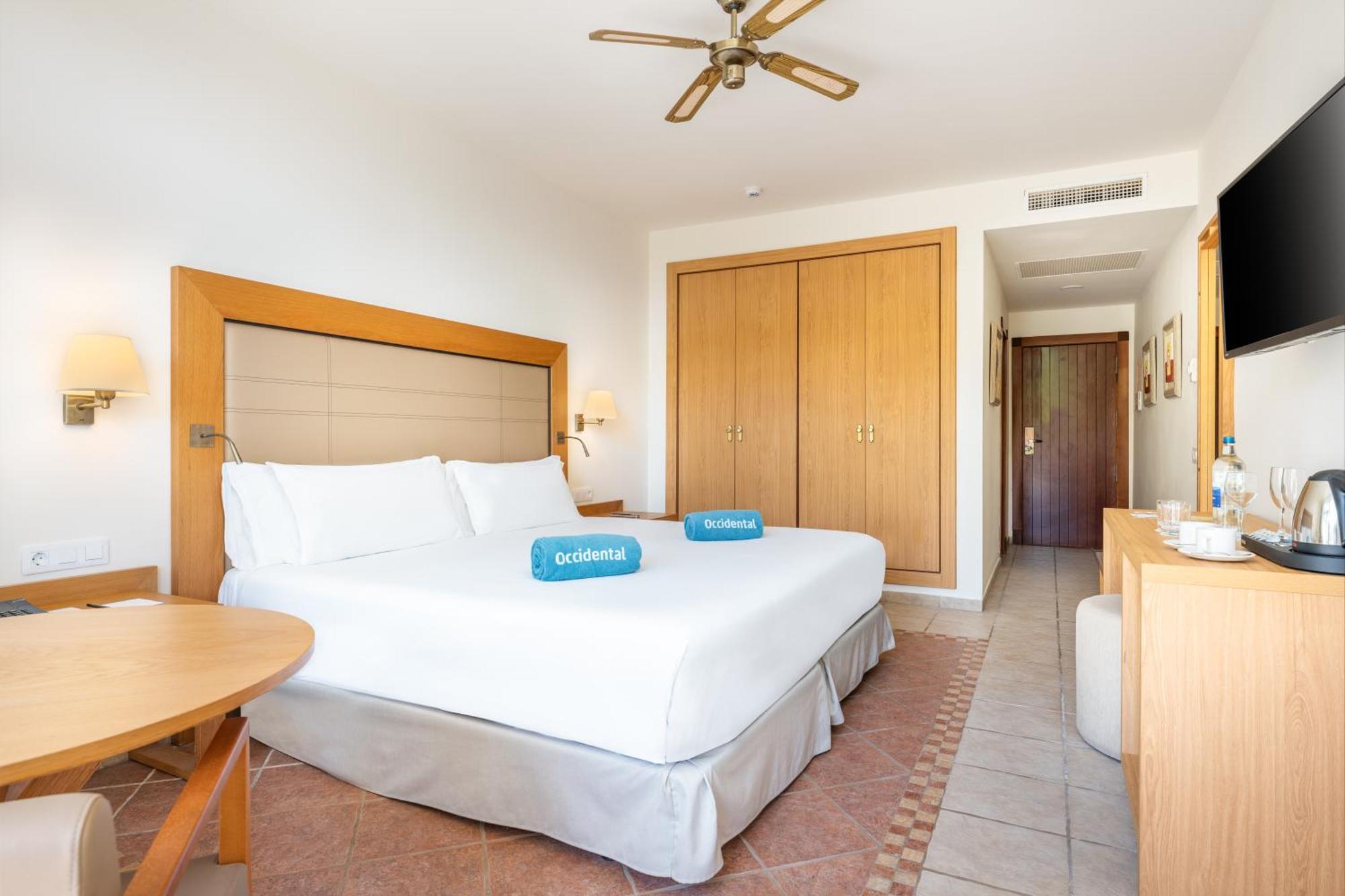 Occidental Jandia Royal Level - Adults Only Hotel Моро дел Хабле Екстериор снимка